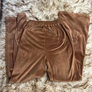 SKIMS by Kim Kardashian Velour Flare Sweatpants